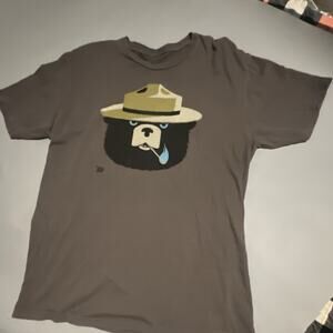 Ames Bros Brown Short Sleeve T-Shirt Size L Smokey Bear Graphic